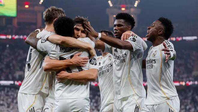 阿隆索下课为何显得突兀——安切洛蒂去年同期明明用一场2:5提供了一个底线