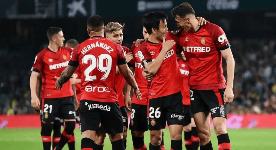 西甲保级生死战：马洛卡主场死磕塞维利亚